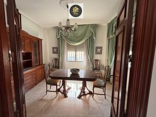 Chalet en venta en Bailén