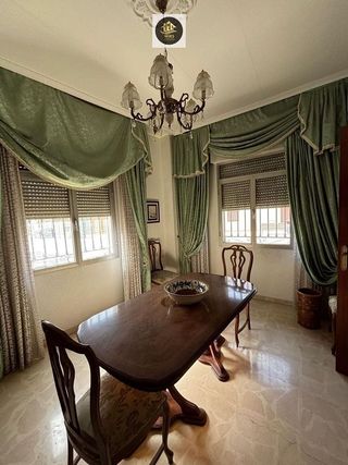 Chalet en venta en Bailén