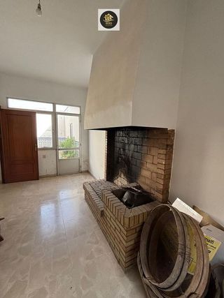 Chalet en venta en Bailén