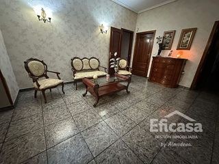 Chalet en venta en Tomelloso
