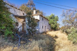 Cortijo en venta en Montefrío