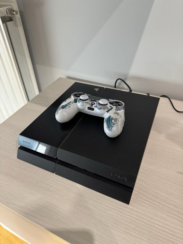 Playstation 4 500GB + Mando Personalizado