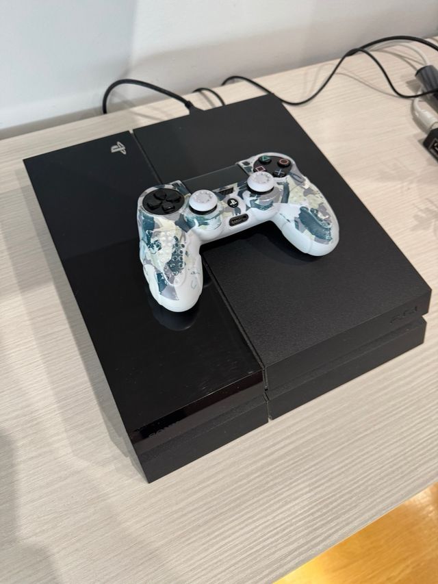 Playstation 4 500GB + Mando Personalizado