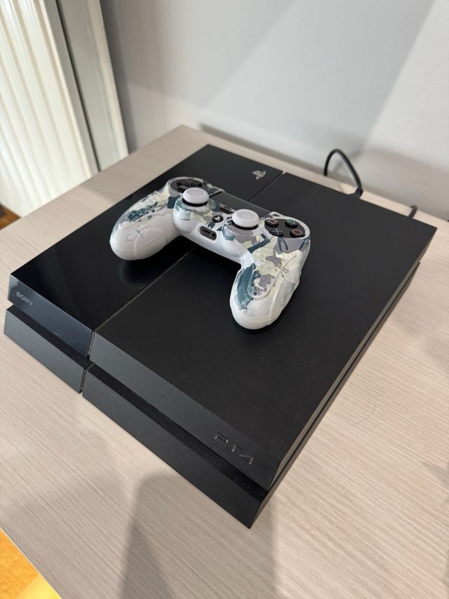 Playstation 4 500GB + Mando Personalizado