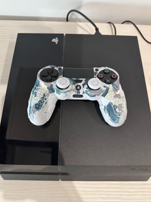 Playstation 4 500GB + Mando Personalizado