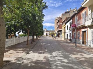 Chalet en venta en Atarfe