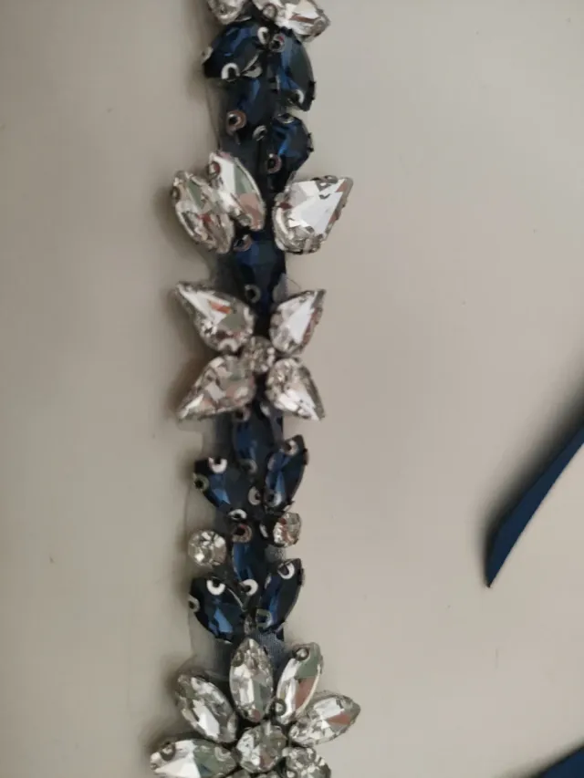 Cinturón de fiesta con pedrería azul SIN ESTRENAR