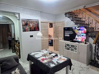 Casa adosada en venta en Torre del Campo