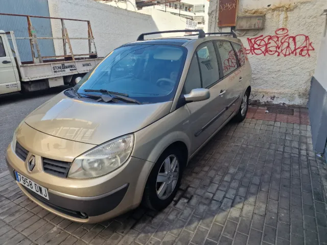 Renault Grand Scenic 2006
