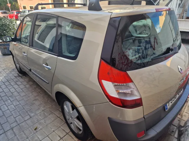 Renault Grand Scenic 2006