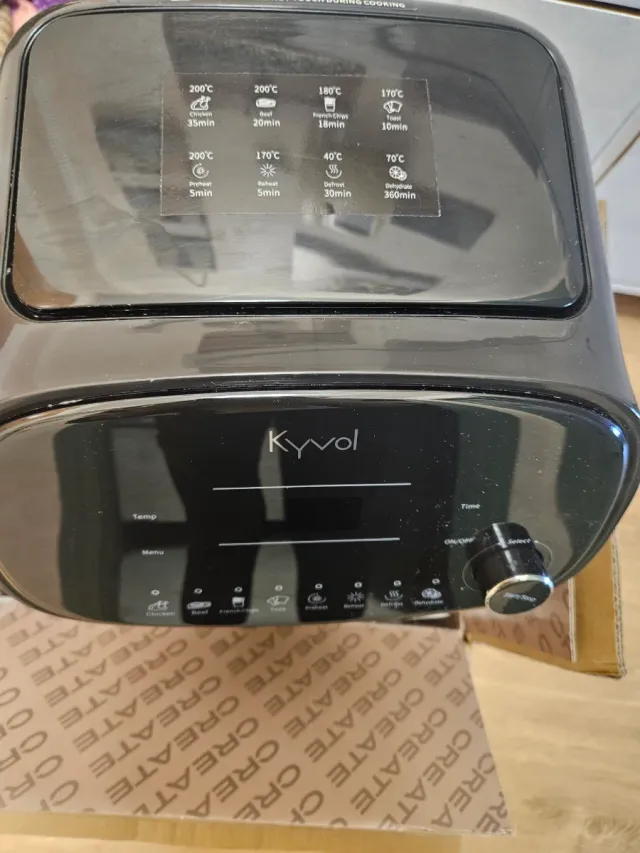 Friggitrice ad aria Kyvol nera xxl