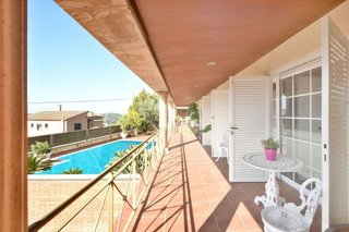 Chalet en venta en Sant Fost de Campsentelles