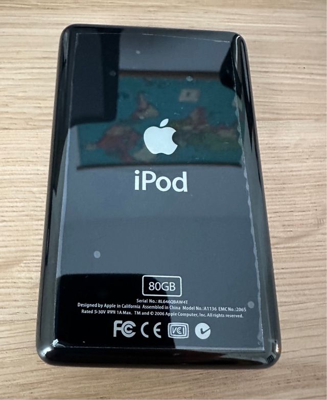 iPod 5ª Gen 80GB Restaurado