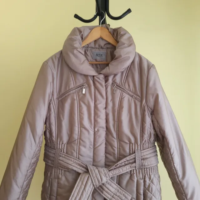 Jaqueta acolchoada bege feminina