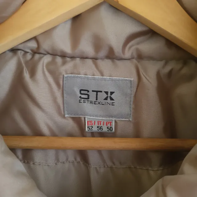 Jaqueta acolchoada bege feminina