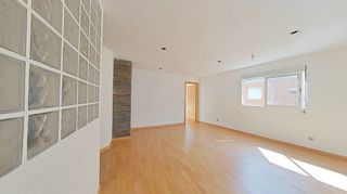 Piso en venta en Cerdanyola en Mataró