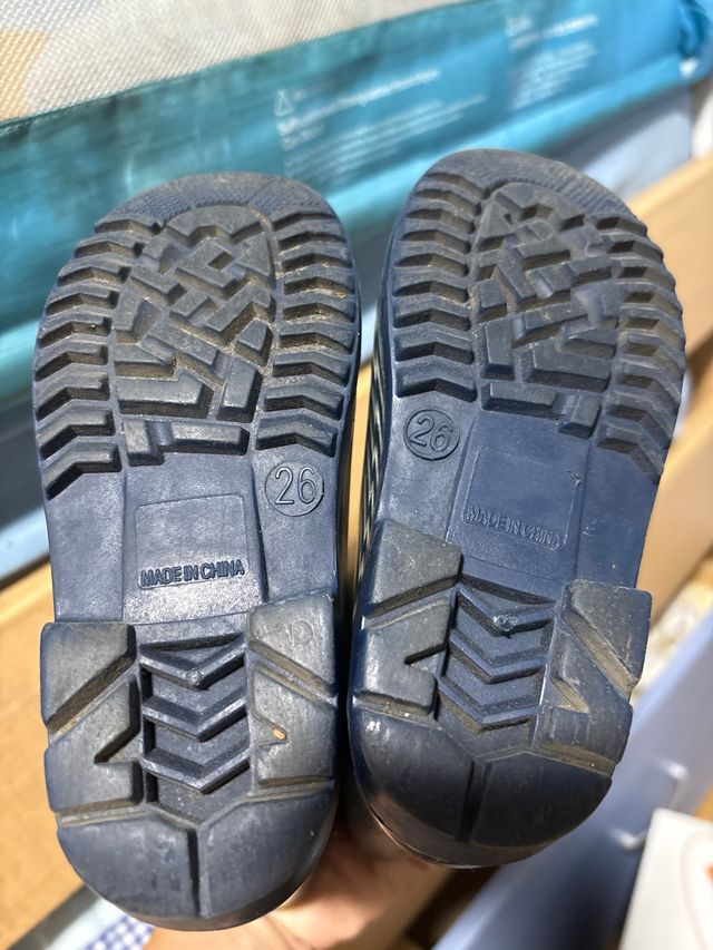 Botas de agua a rayas número 26