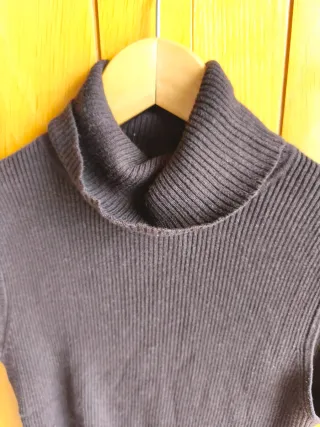 Jersey cuello alto LIZ CLAIBORNE