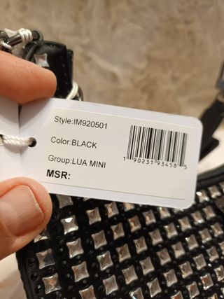 Guess Borsa Mezzaluna LUA Nera Borchie Argento