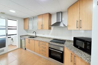 Piso en venta en L'Alquenència en Alzira