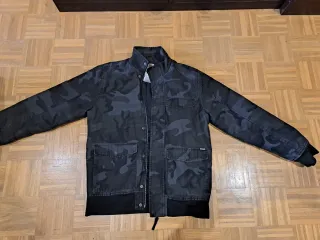 Cazadora Carhartt Camuflaje