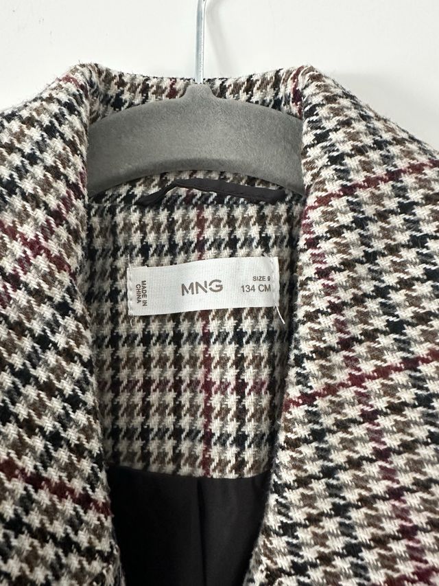 Abrigo cuadros niña Mango