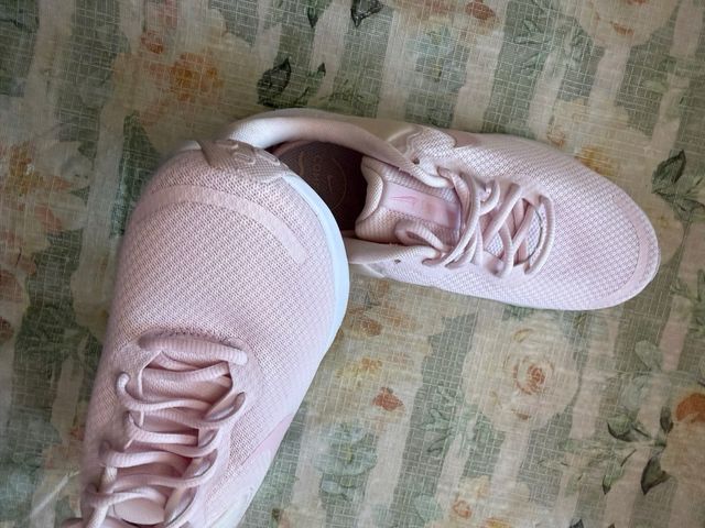 Zapatillas Nike Rosas y Blancas