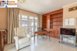 Piso en venta en Centro - Sagrario en Granada