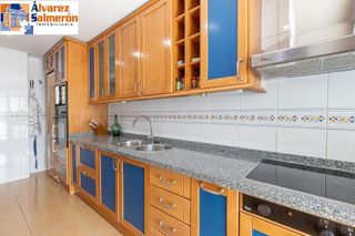 Piso en venta en Centro - Sagrario en Granada