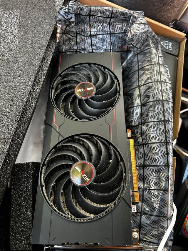 Sapphire Pulse Radeon 6700 XT Tarjeta Gráfica