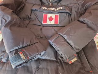 Abrigo Plumas Canadian Peak Azul Roja