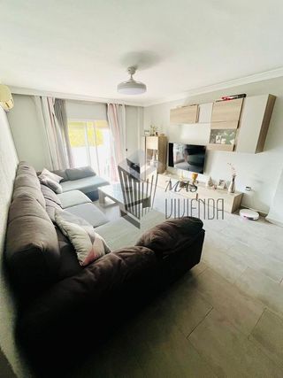 Piso en venta en La Granja-La Colina-Los Pastores en Algeciras