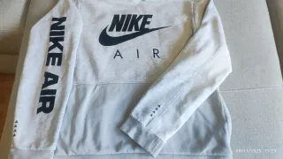 Sudadera Nike Gris Niño 11-13 años.