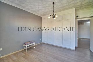 Ático en venta en Campello Pueblo en Campello (el)