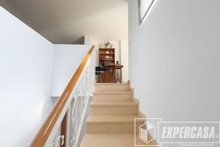 Casa adosada en venta en El Mercado en Manises