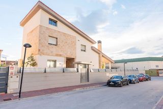 Chalet en venta en Archena