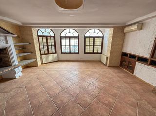 Chalet en venta en Albatera