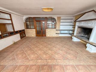 Chalet en venta en Albatera