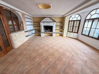 Chalet en venta en Albatera