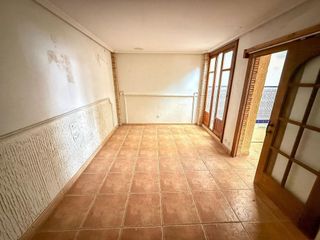 Chalet en venta en Albatera