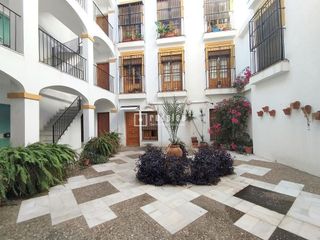 Piso en alquiler en San Gil en Sevilla