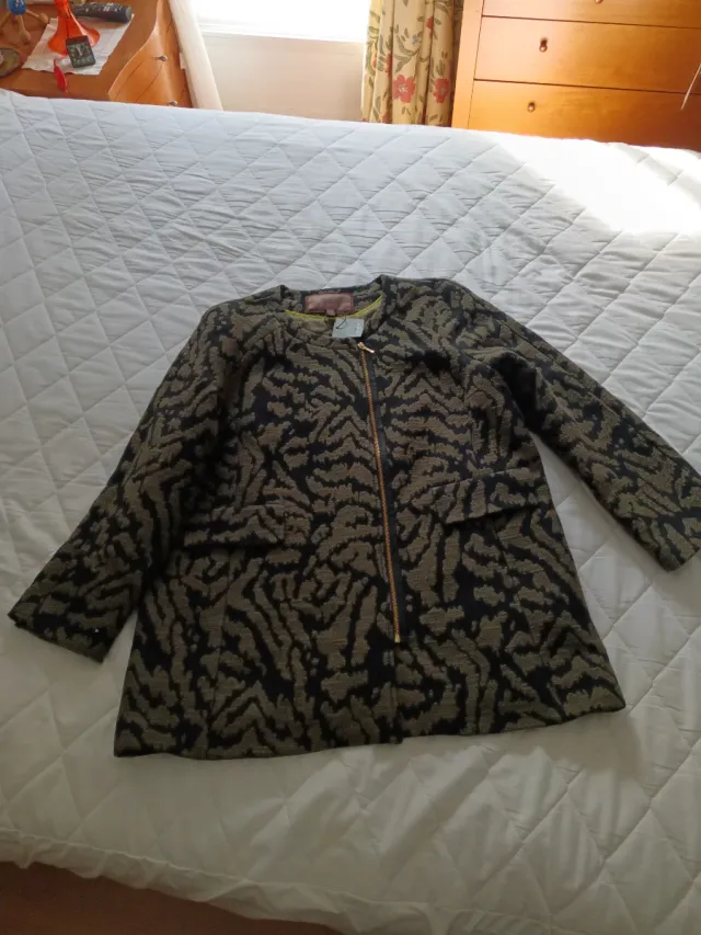 Cortefiel Chaquetón Estampado Nuevo