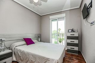 Chalet en venta en La Siesta - El Salado - Torreta en Torrevieja