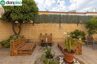 Chalet en venta en Atarfe