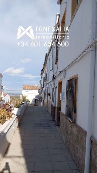 Casa en venta en Olvera