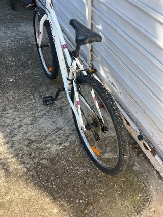 Bicicleta Rockrider 5.0 Blanca