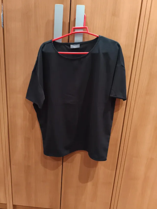 Camiseta C&A Negra Talla Única