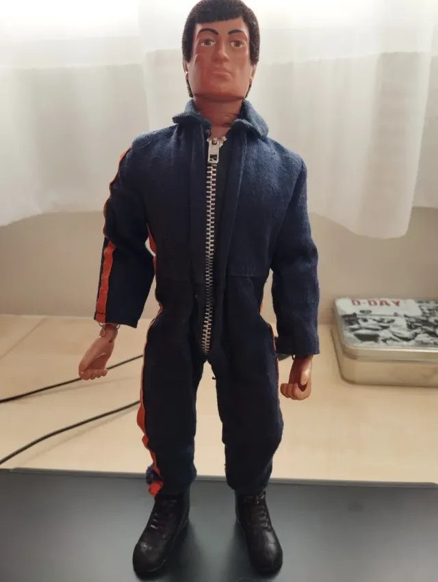 Geyperman 2a generación y Helicóptero Militar