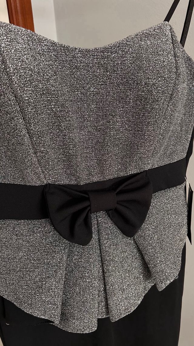 Macacão Festa com brilho Preto e Prata( M) 38