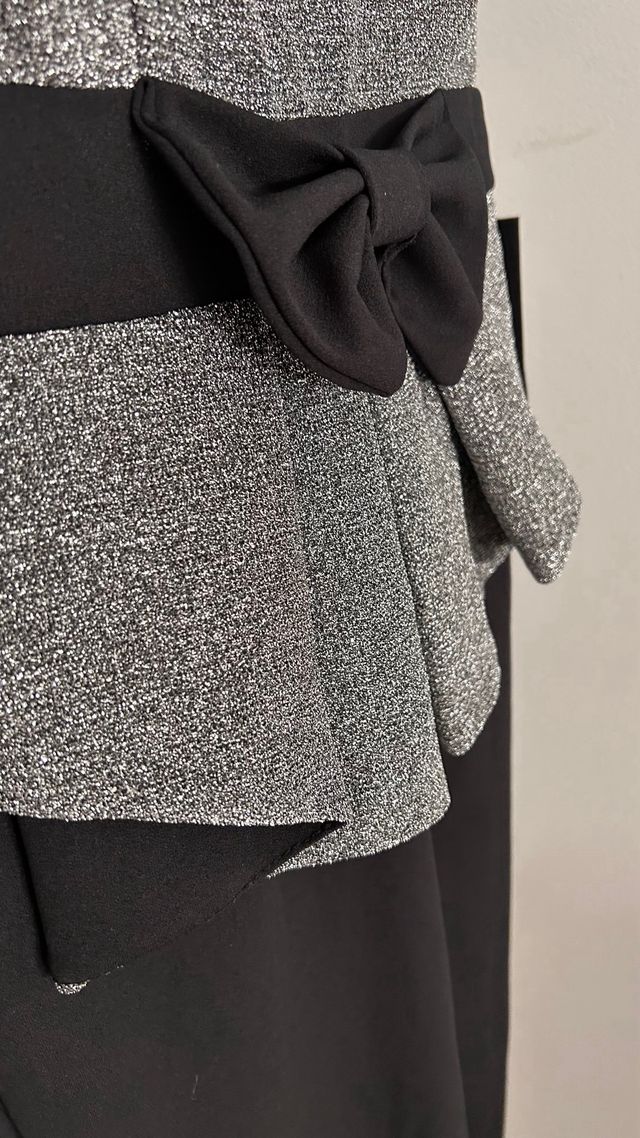 Macacão Festa com brilho Preto e Prata( M) 38